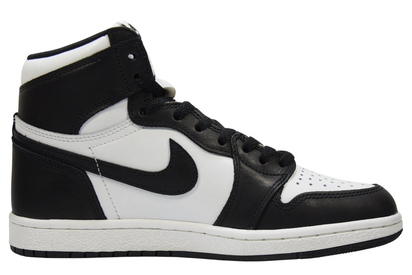"BLACK/WHITE"AIR JORDAN 1 HI 85