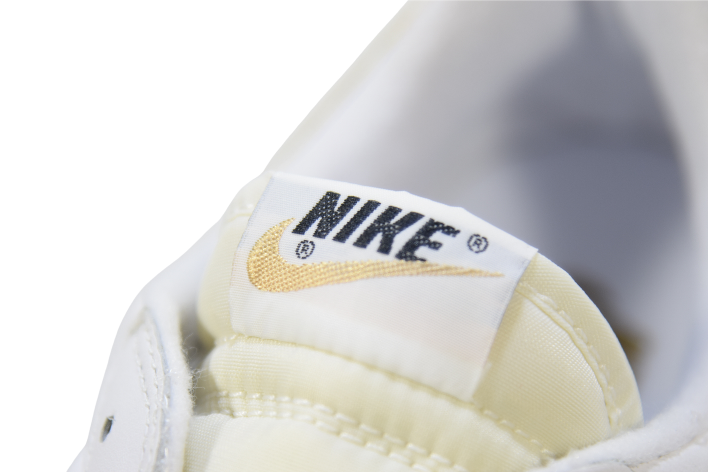 "METALLIC GOLD"LEATHER CORTEZ