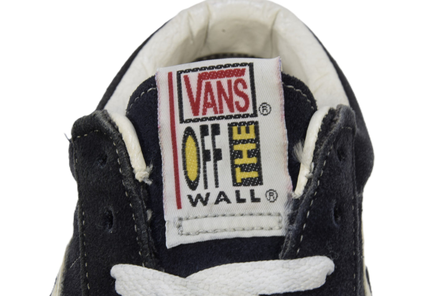 "BLACK WHITE"OLD SKOOL