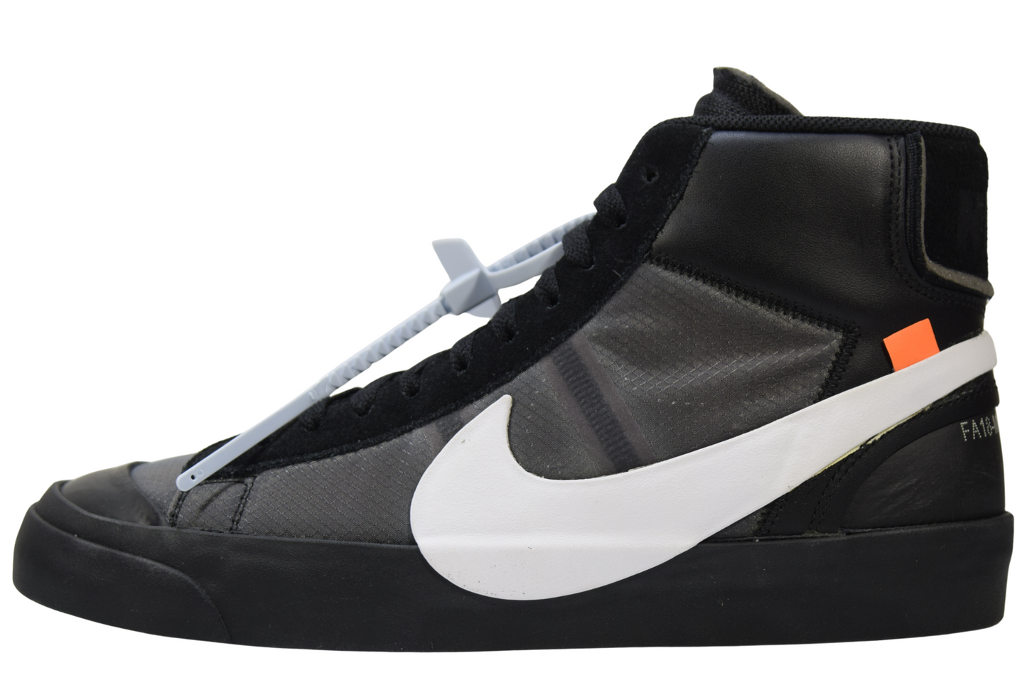 "OFF-WHITE BLACK"THE 10 : NIKE BLAZER MID