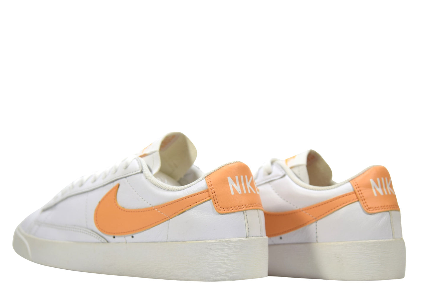 W BLAZER LOW LE