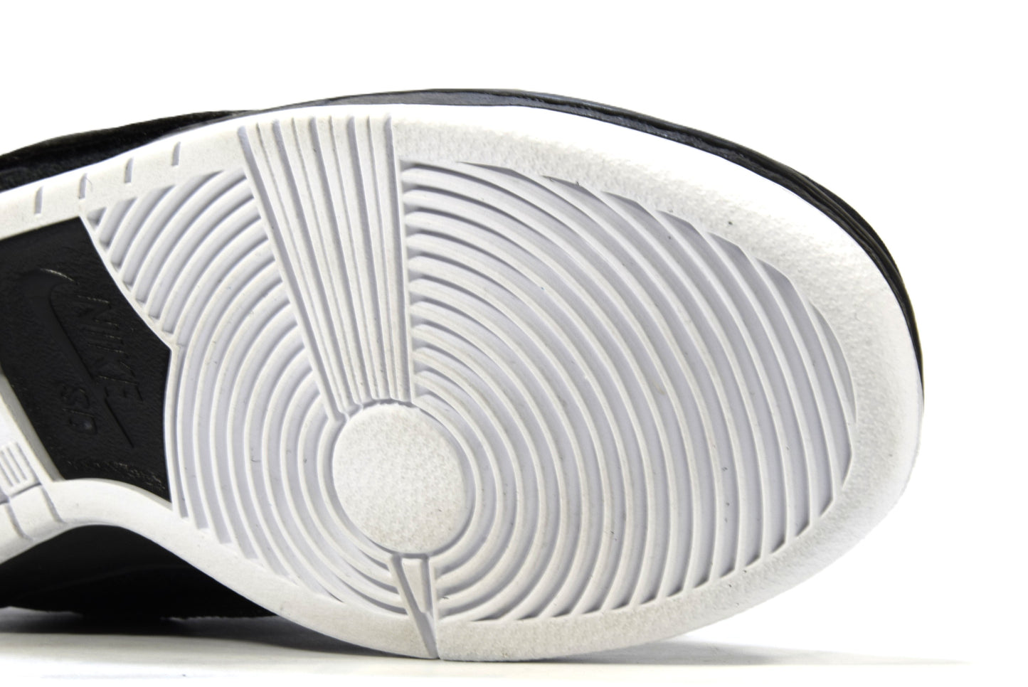 "GNARHUNTERS"SB DUNK LOW PRO QS