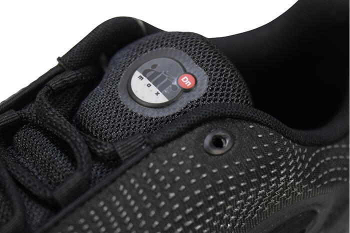 "LIGHT CRIMSON"AIR MAX DN