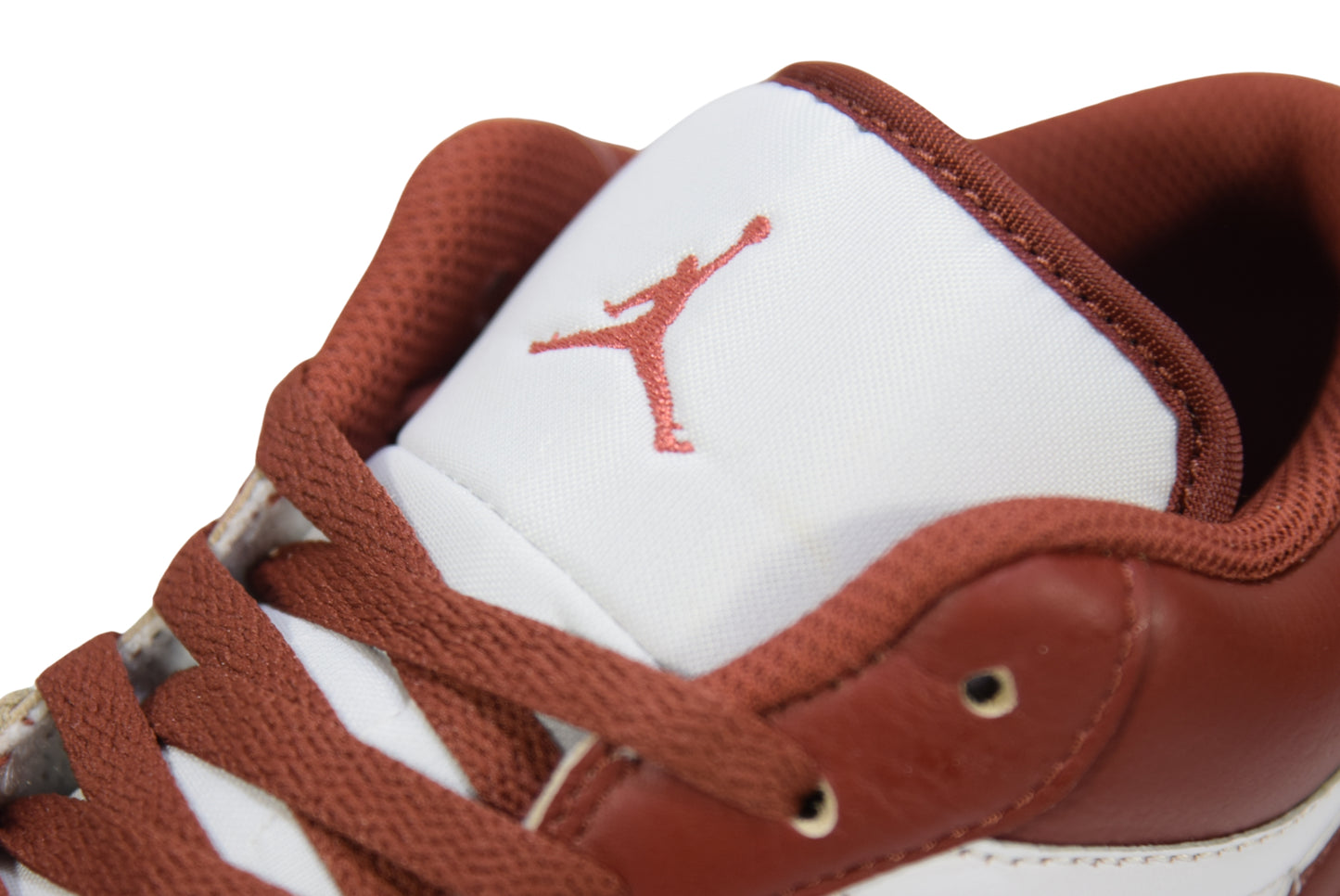 "DUNE RED"AIR JORDAN 1 LOW SE