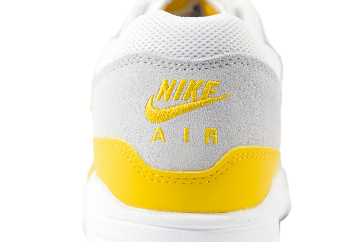 "UNIVERSITY GOLD"AIR MAX 1 ESS