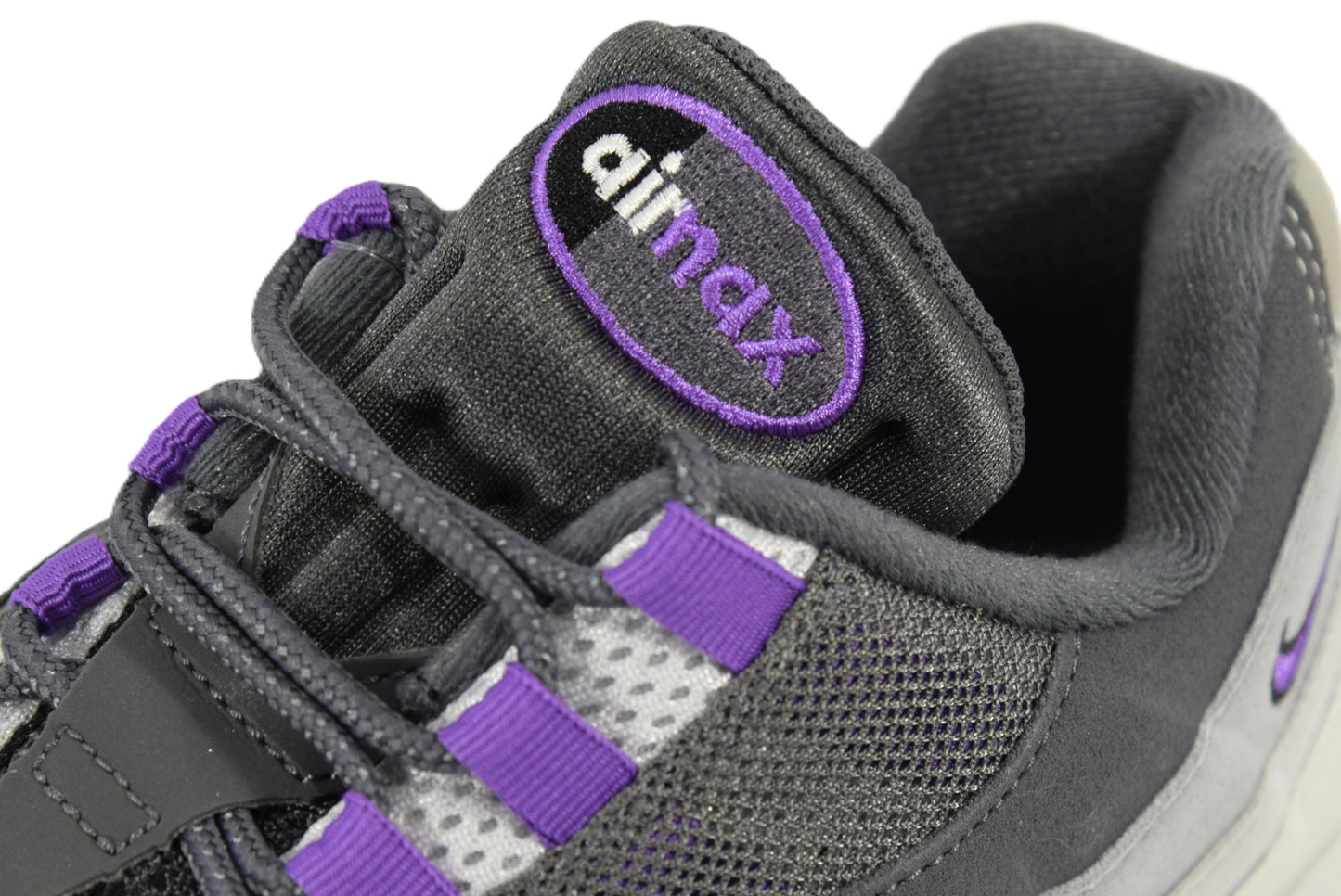 "WORLD WIDE PACK" AIR MAX 95 SE