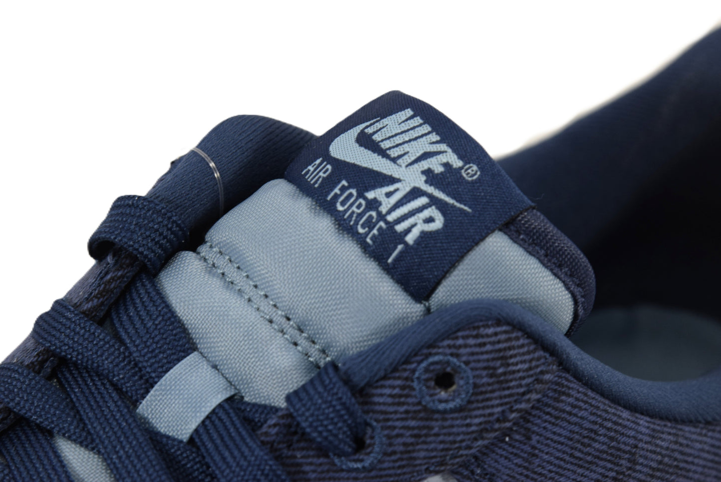 "BLUE CANVAS"AIR FORCE 1 07 LV8