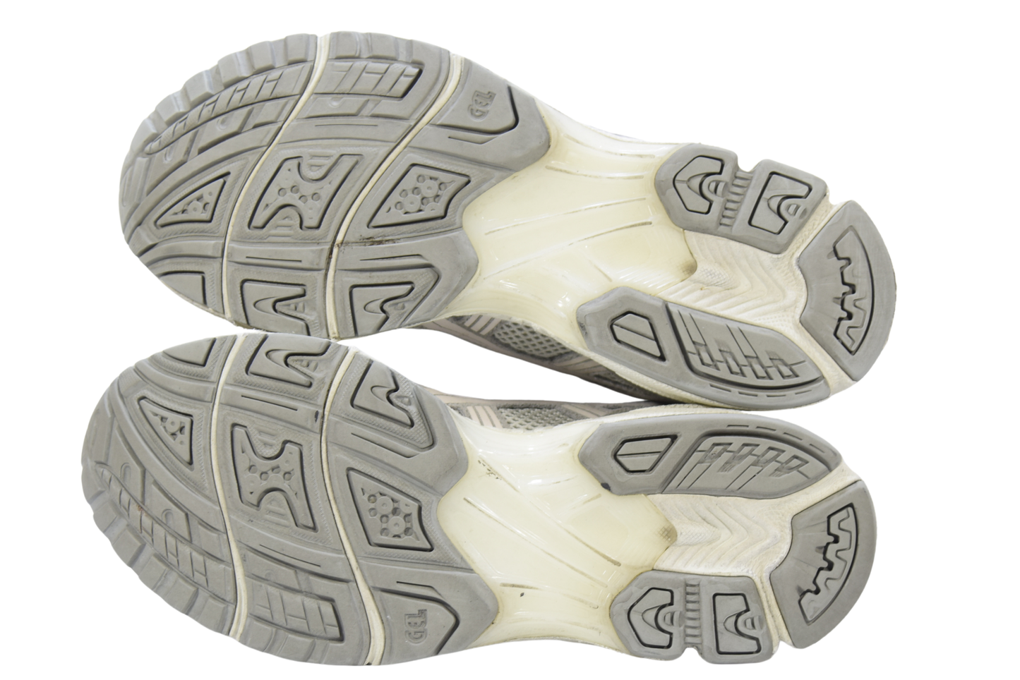 "SMOKE GREY"GEL-KAYANO 14