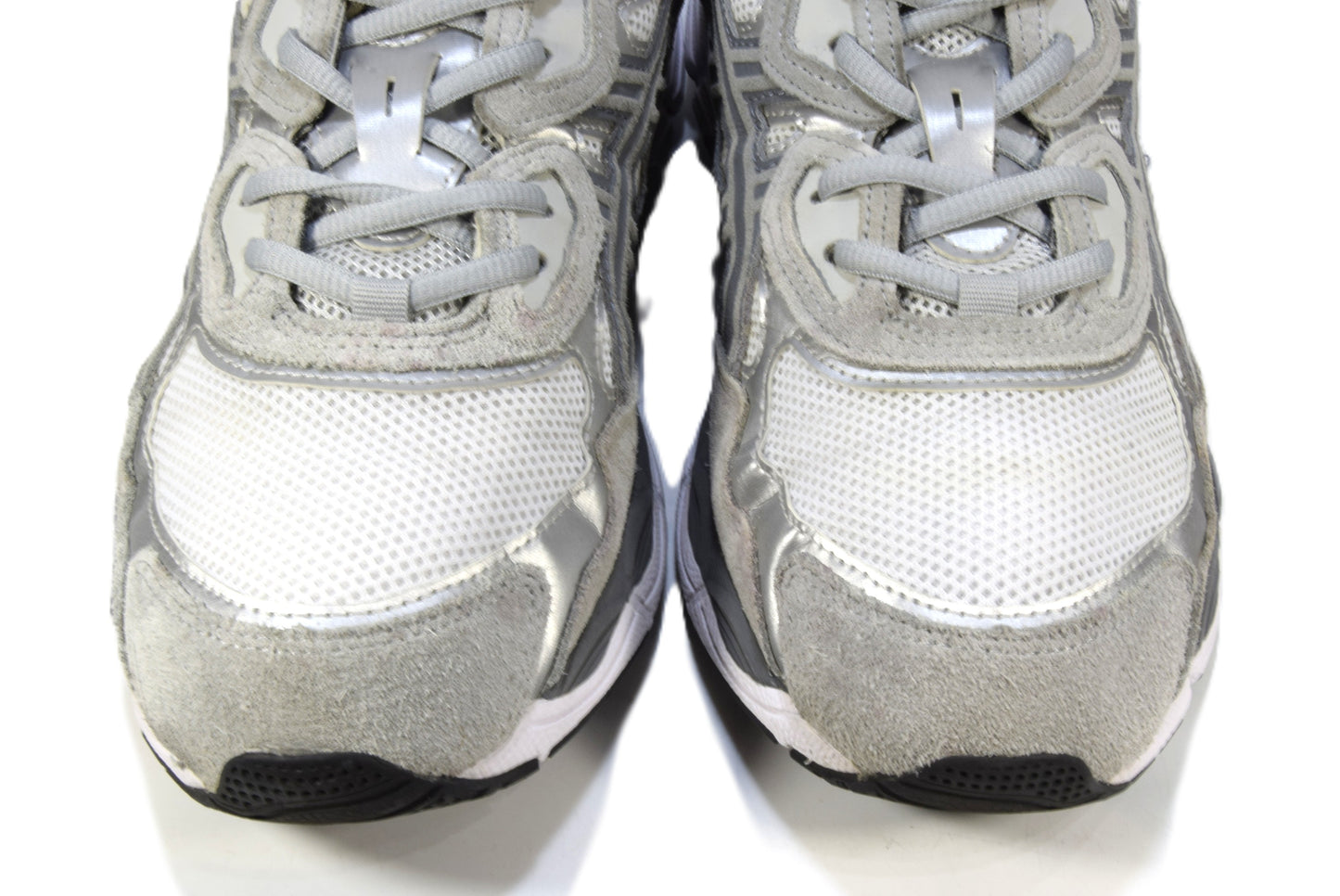 "WHITE STEEL GREY"GEL-NYC