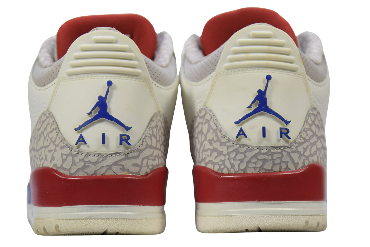 "INTERNATIONAL FLIGHT"AIR JORDAN 3 RETRO