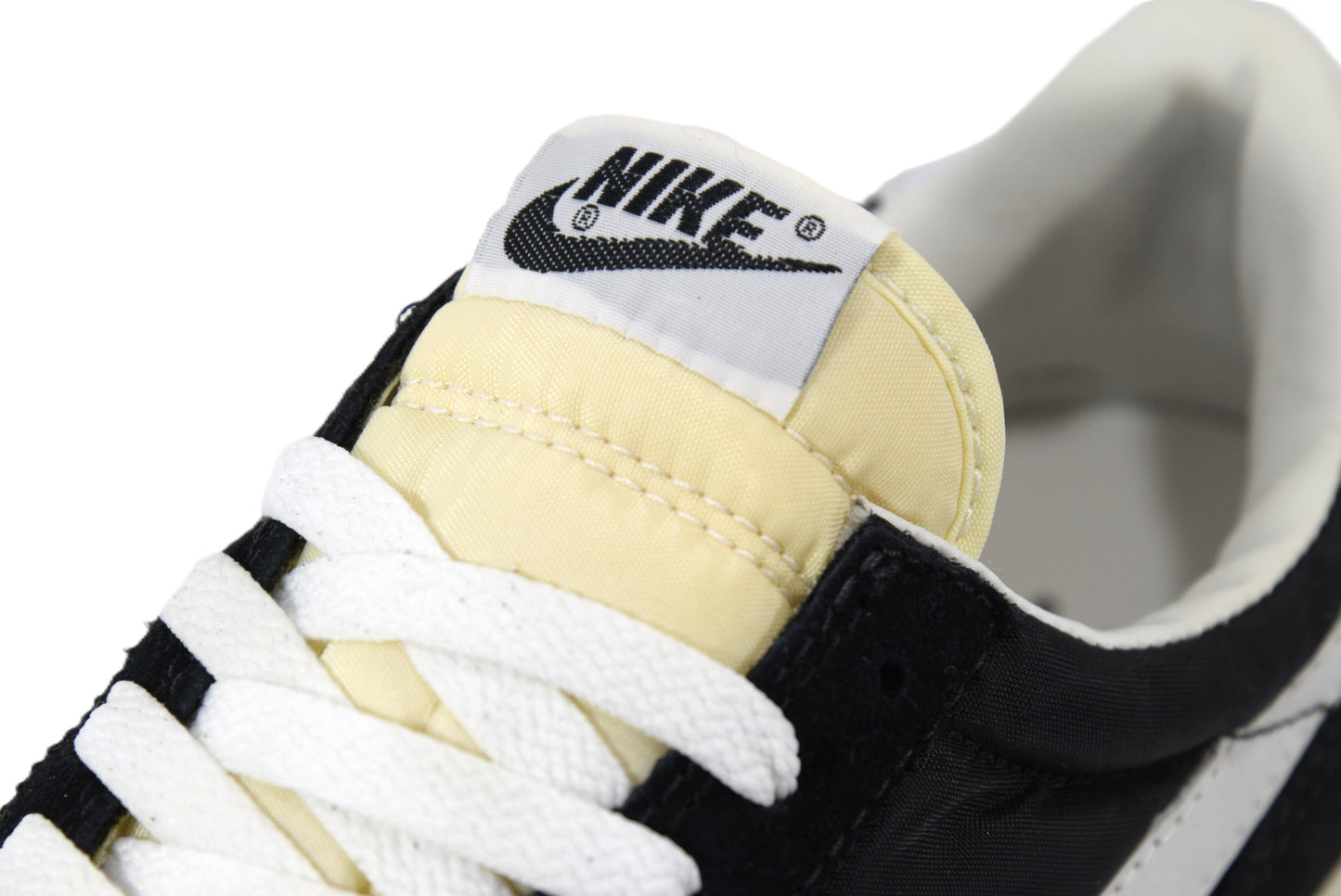 "BLACK WHITE"CORTEZ 2