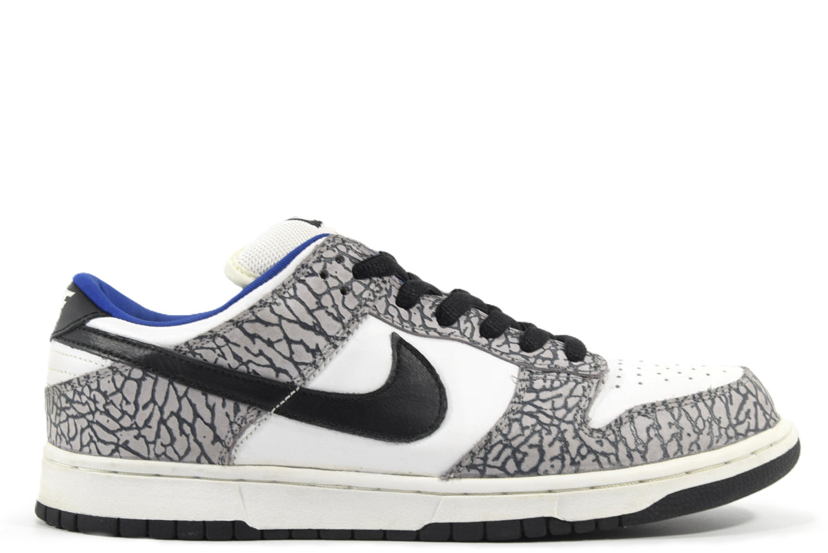 "SUPREME WHITE CEMENT"DUNK LOW PRO SB