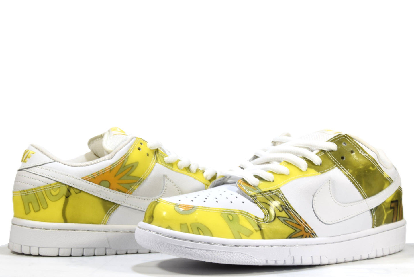 "DE LA SOUL"DUNK LOW PRO SB