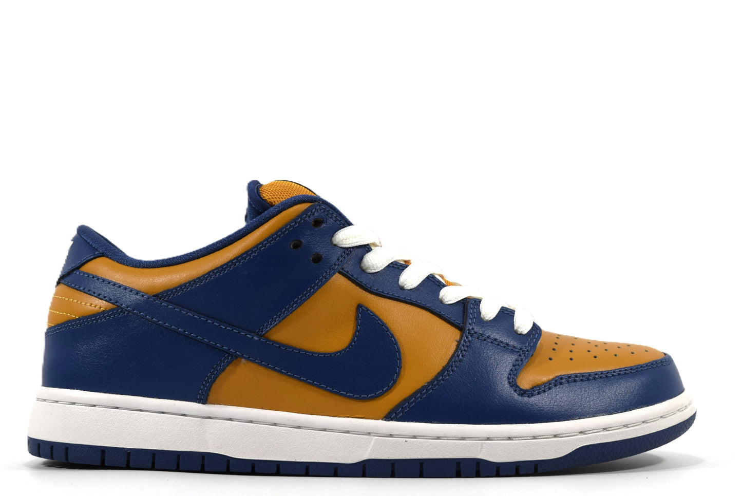 "KNICKS"DUNK LOW PRO SB