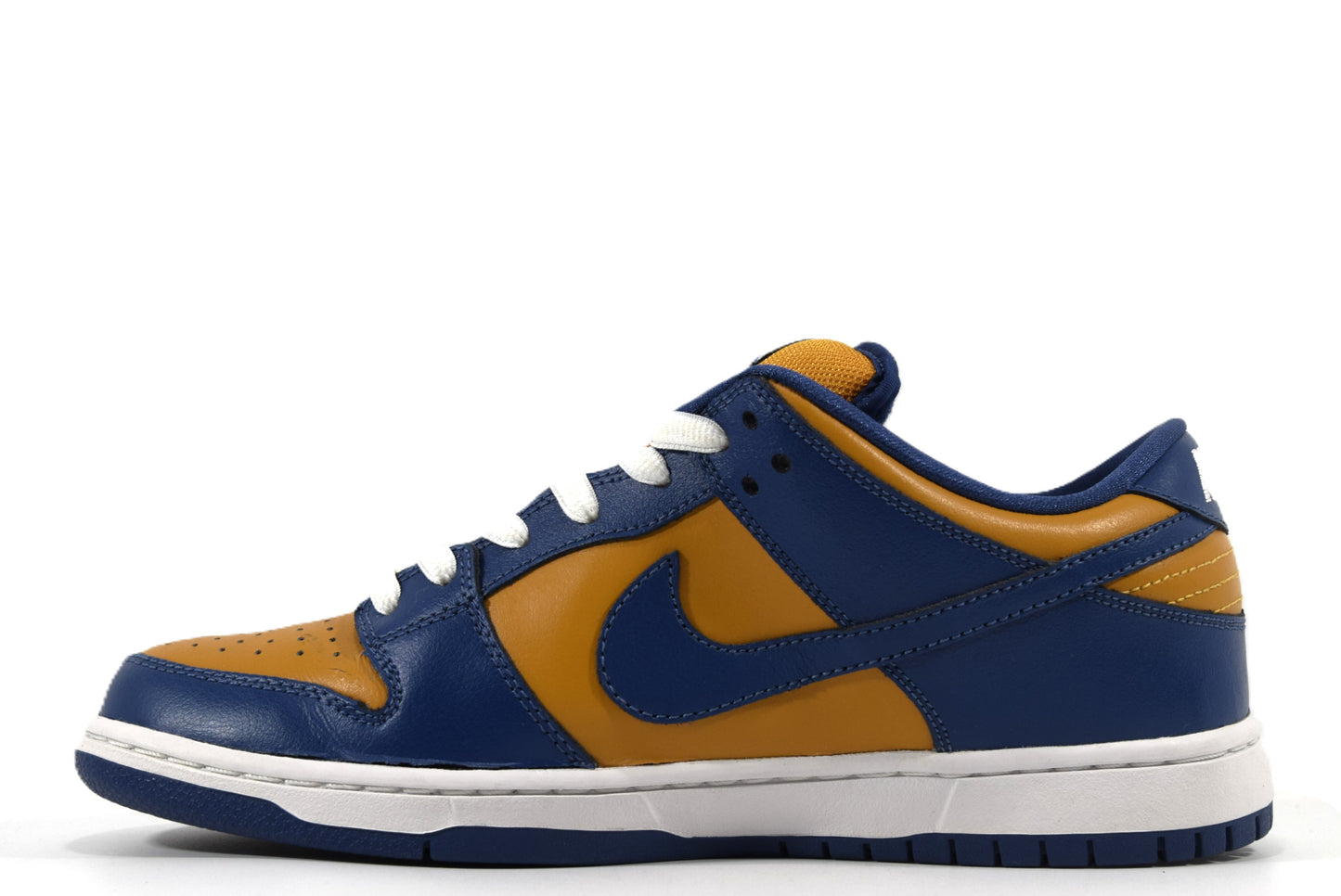 "KNICKS"DUNK LOW PRO SB