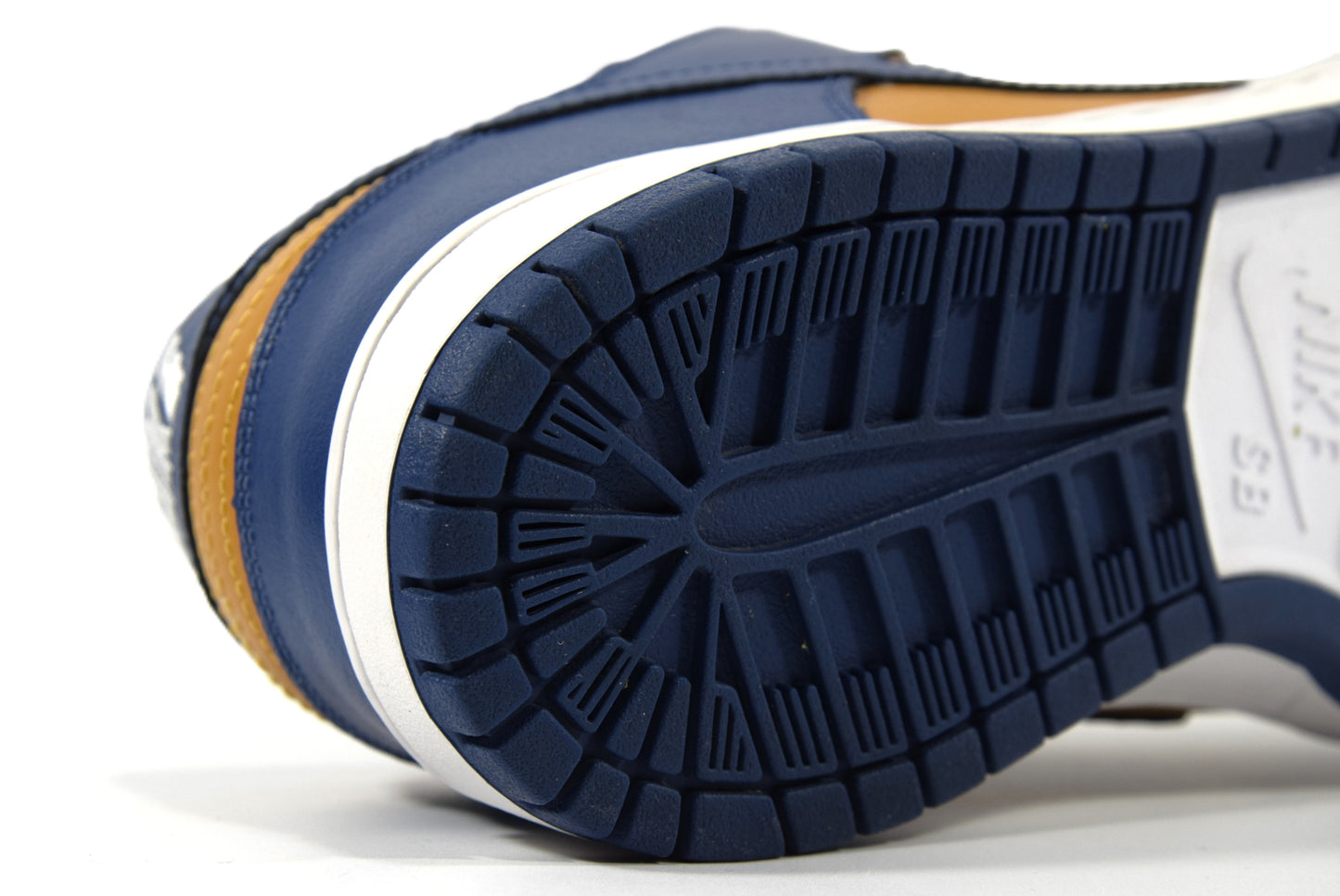 "KNICKS"DUNK LOW PRO SB