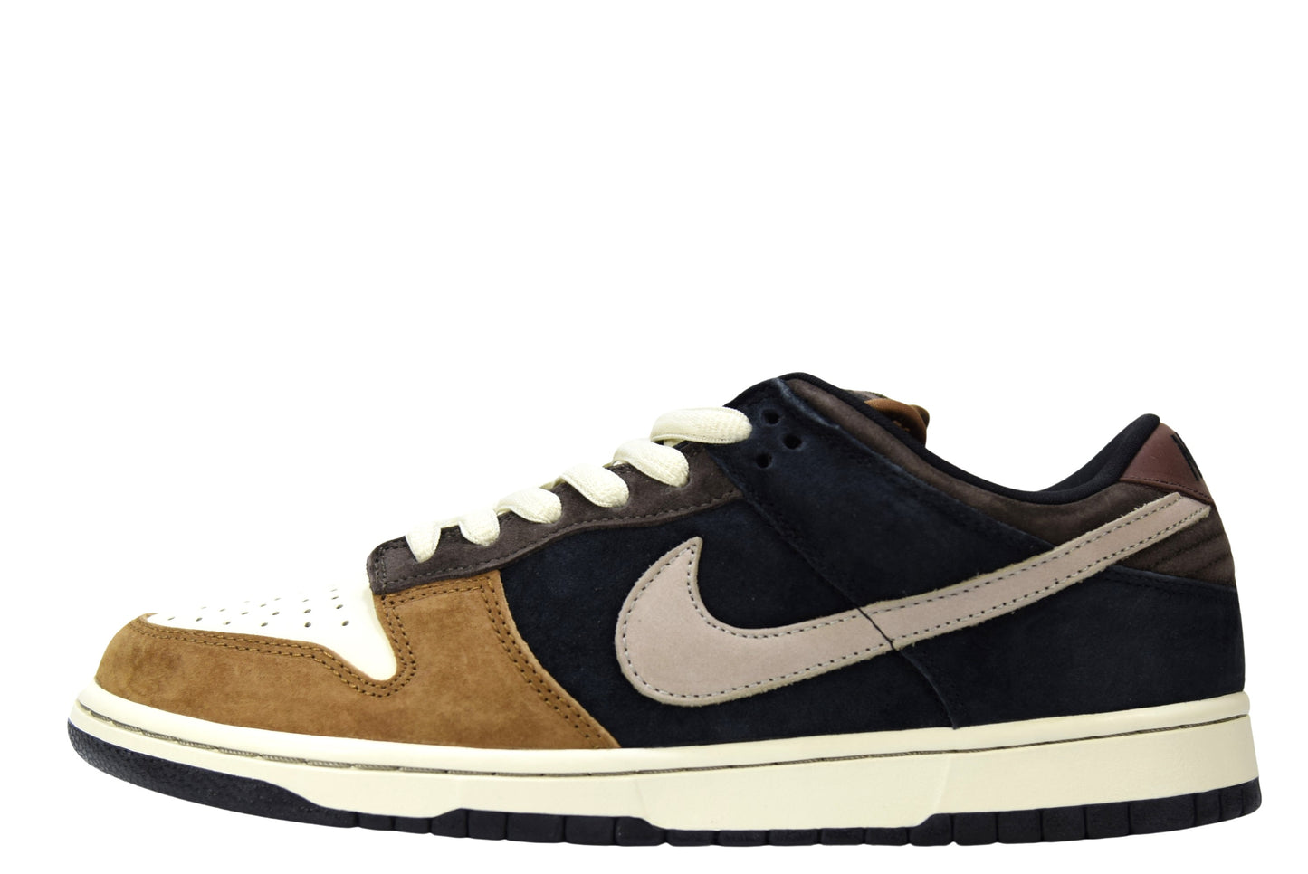 "JOE STRUMMER BEFORE"DUNK LOW PRO SB