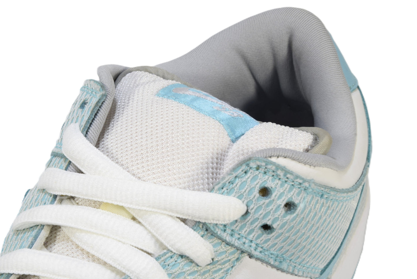 "HIGH HAIR"DUNK LOW PREMIUM SB