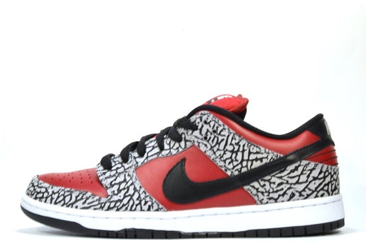 "SUPREME RED CEMENT"DUNK LOW PREMIUM SB