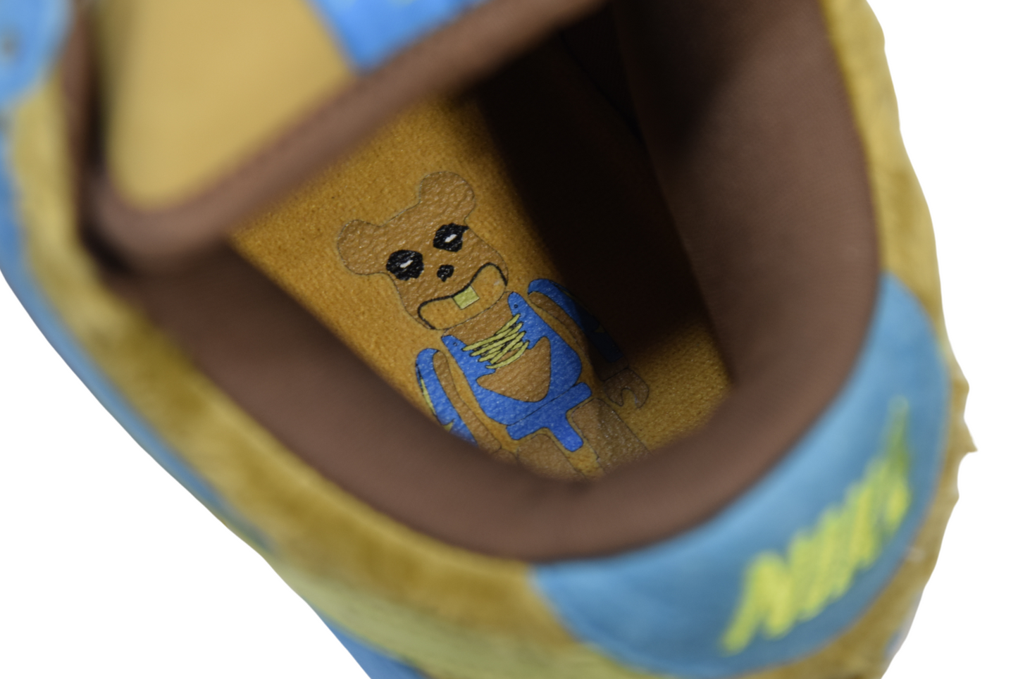 "BABY BEAR"DUNK LOW PREMIUM SB