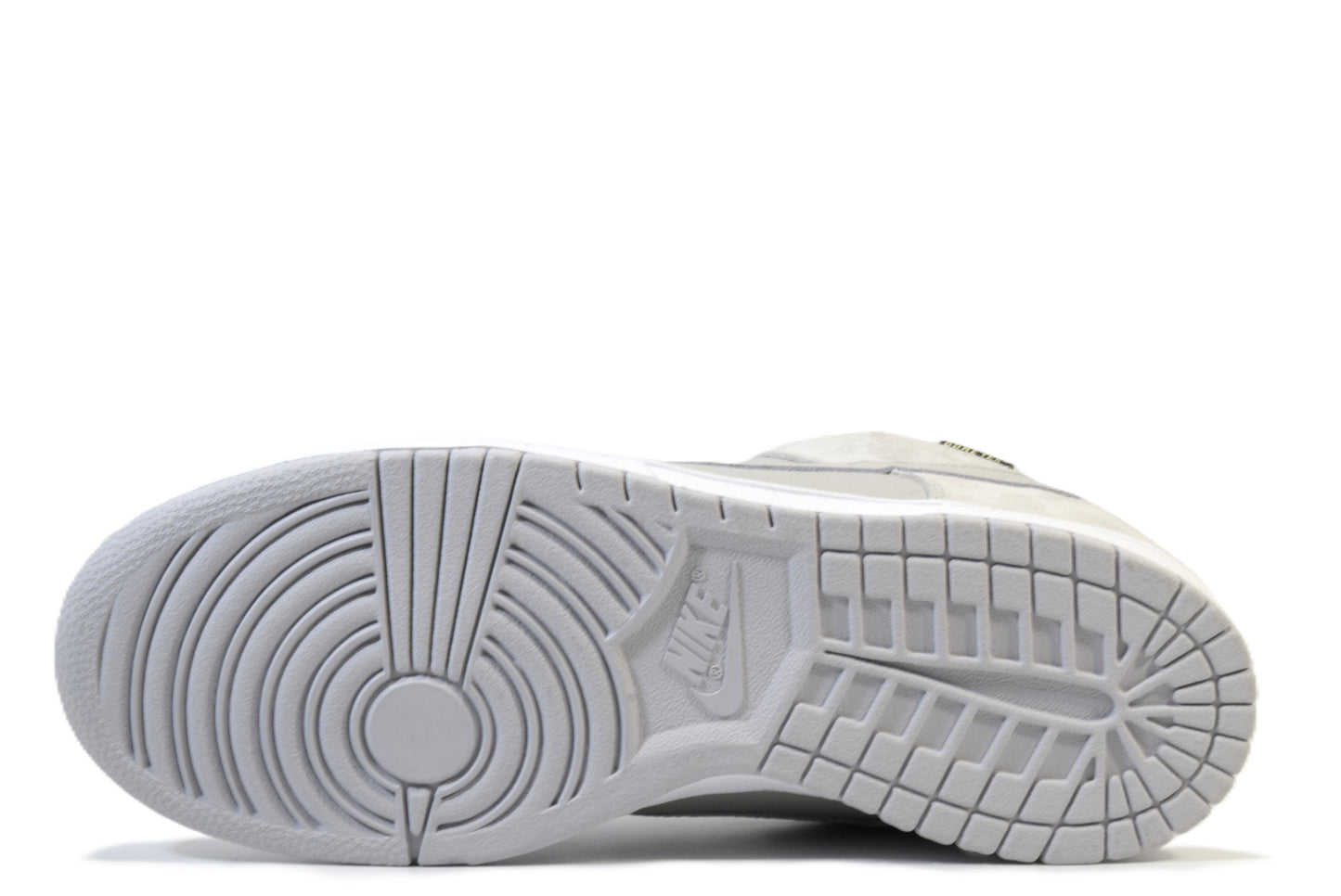 "MEDICOM 5 GORE-TEX"DUNK LOW PREMIUM WP