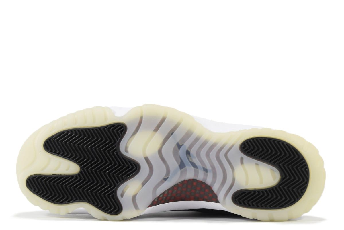 "72-10"AIR JORDAN 11 RETRO
