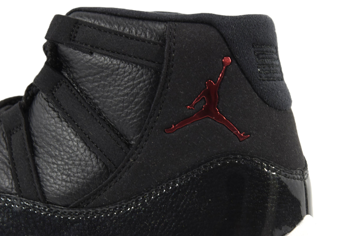 "72-10"AIR JORDAN 11 RETRO