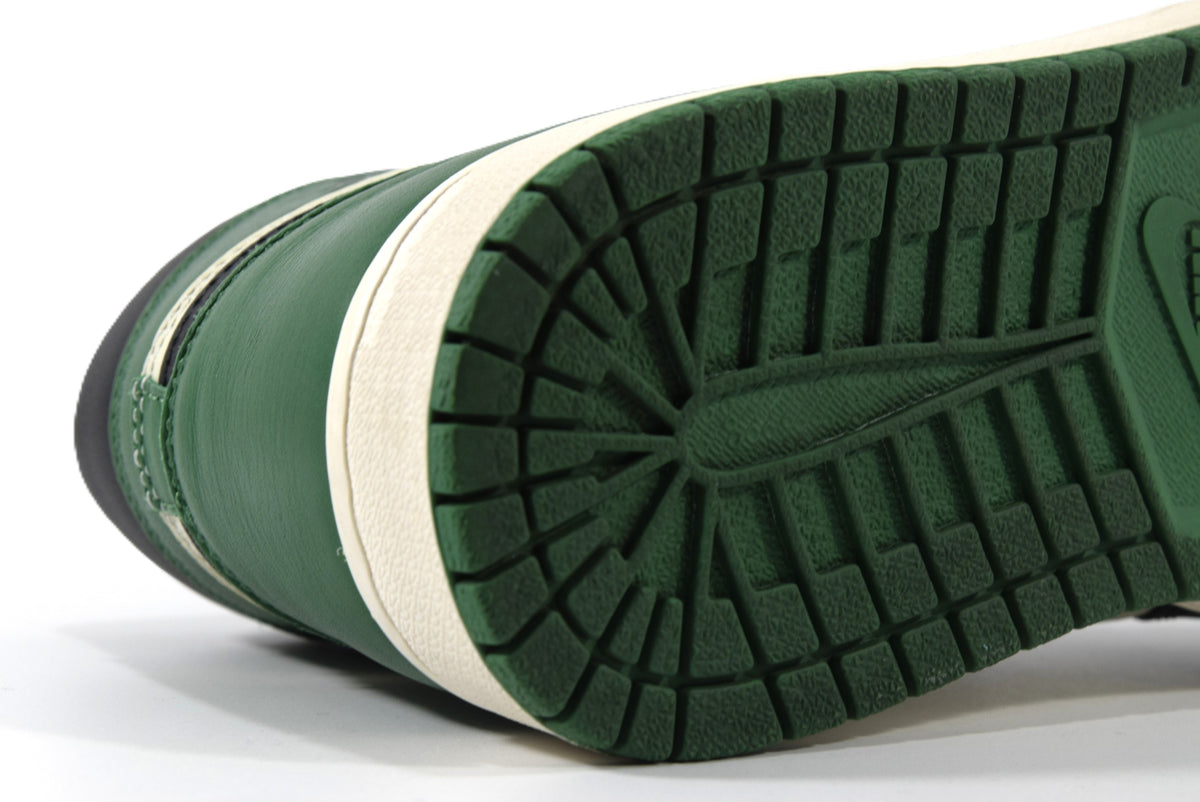 "PINE GREEN"AIR JORDAN 1 RETRO HIGH OG