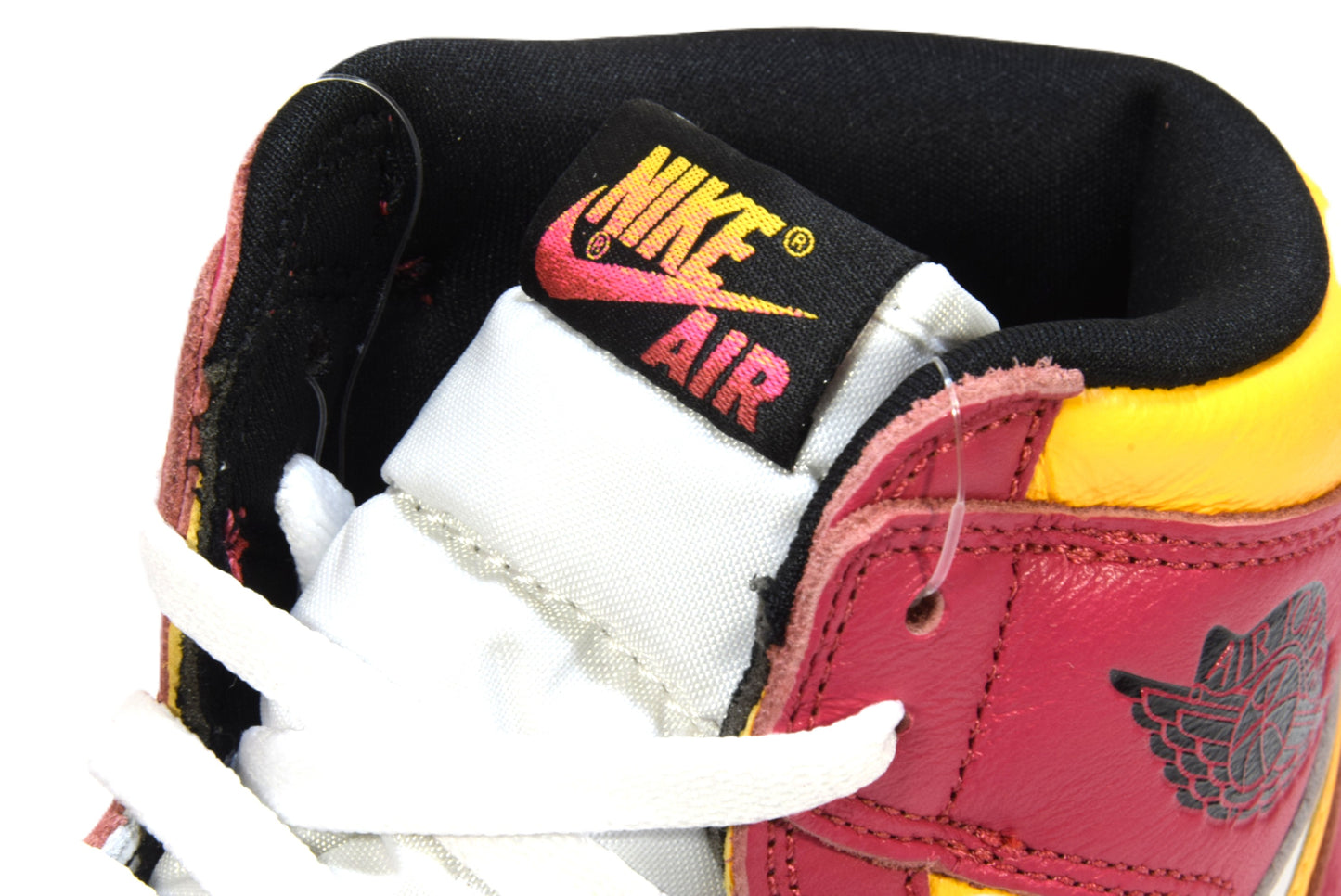 "LIGHT FUSION RED"AIR JORDAN 1 RETRO HIGH OG