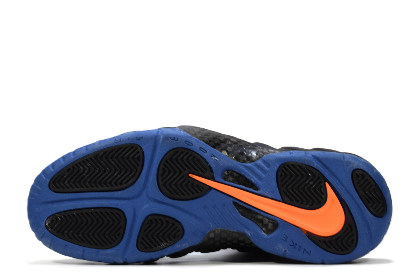 "KNICKS" AIR FORMPOSITE PRO