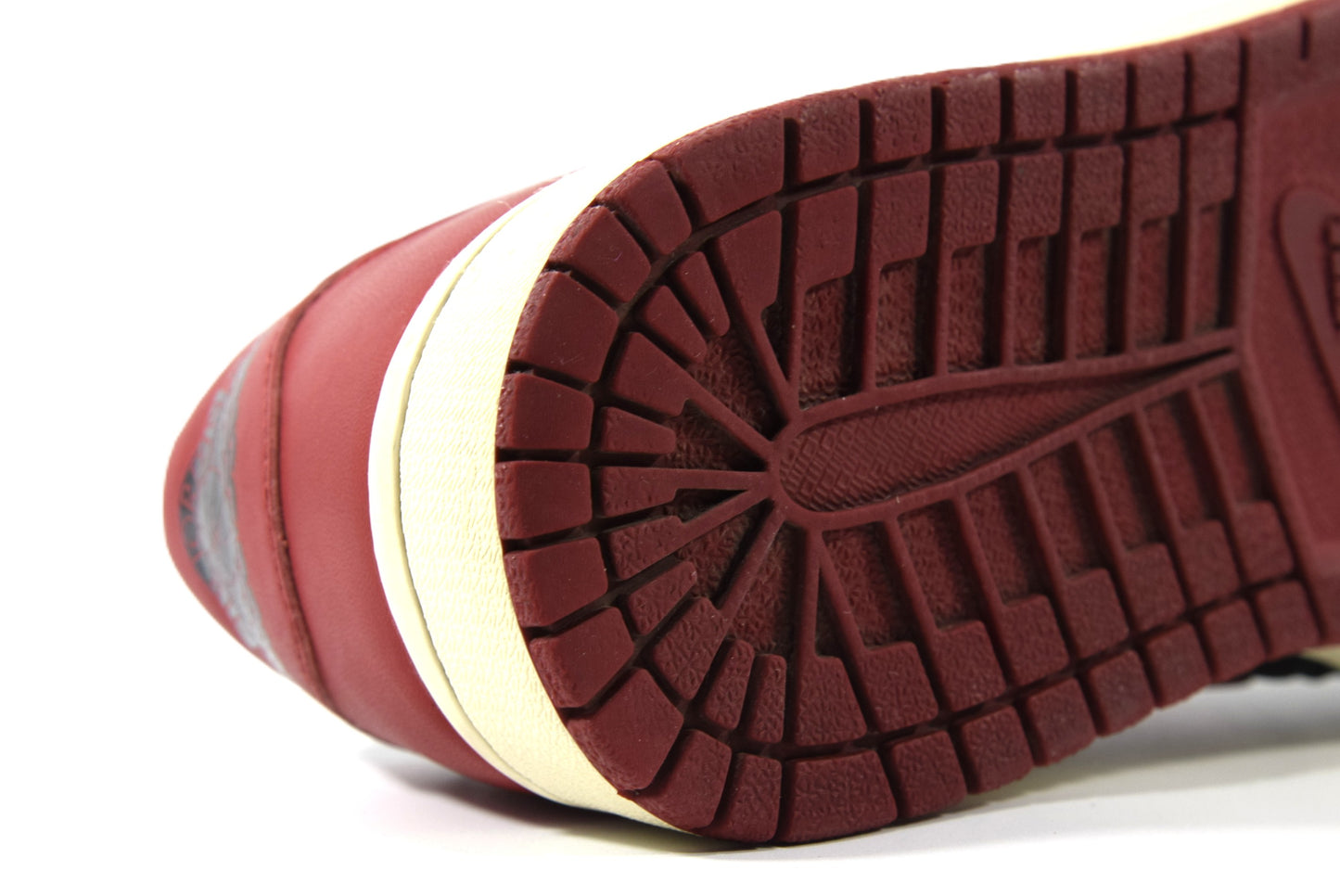 "BRED 2015"AIR JORDAN 1 RETRO LOW OG