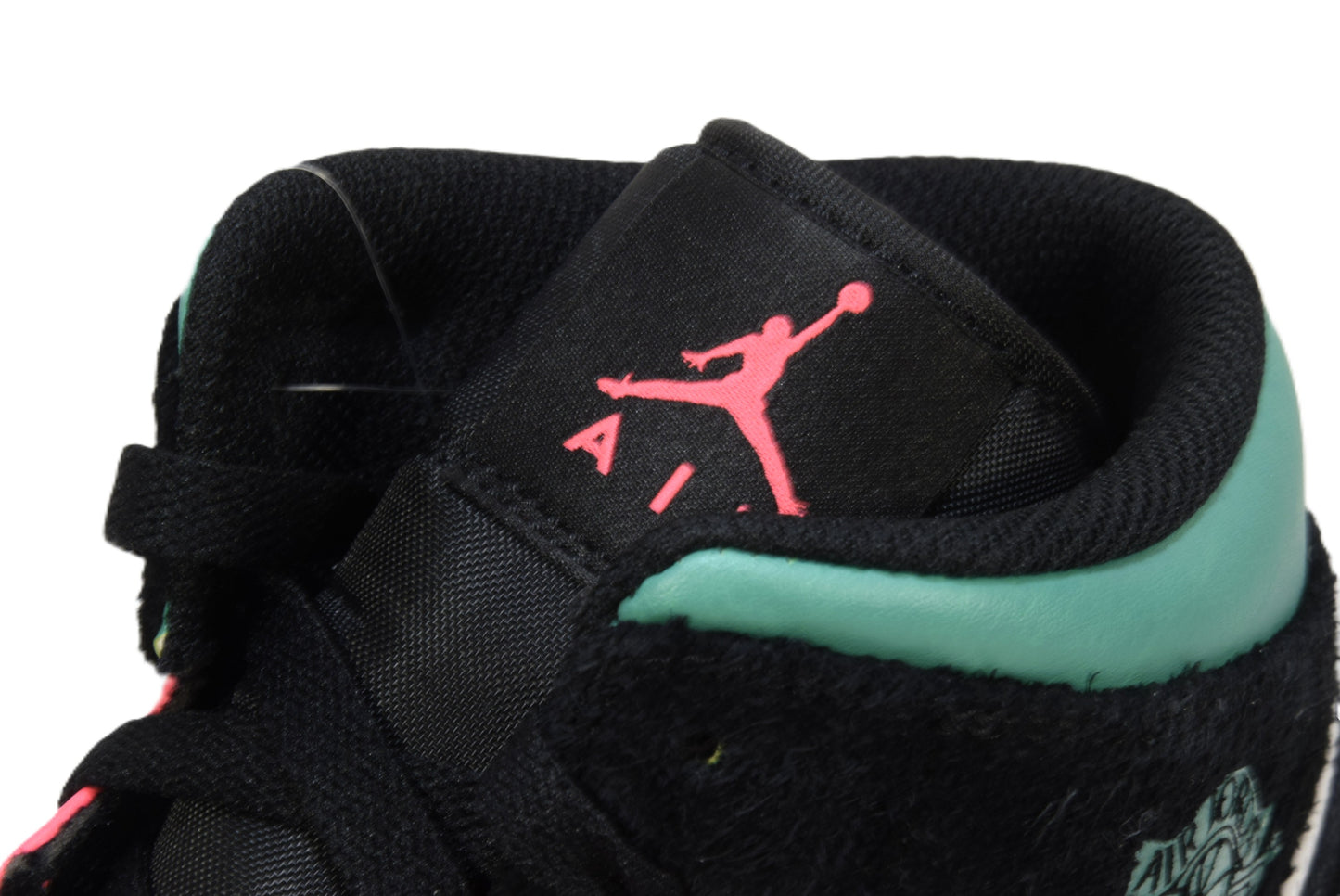 "SOUTH BEACH"AIR JORDAN 1 MID SE