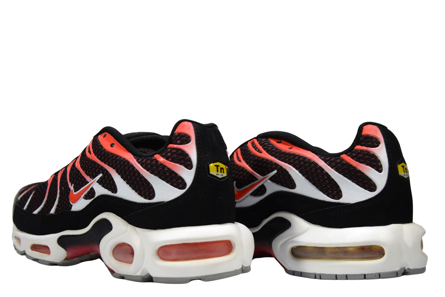 "HOT LAVA"AIR MAX PLUS