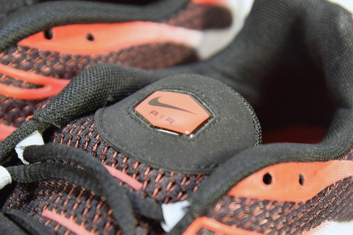 "HOT LAVA"AIR MAX PLUS