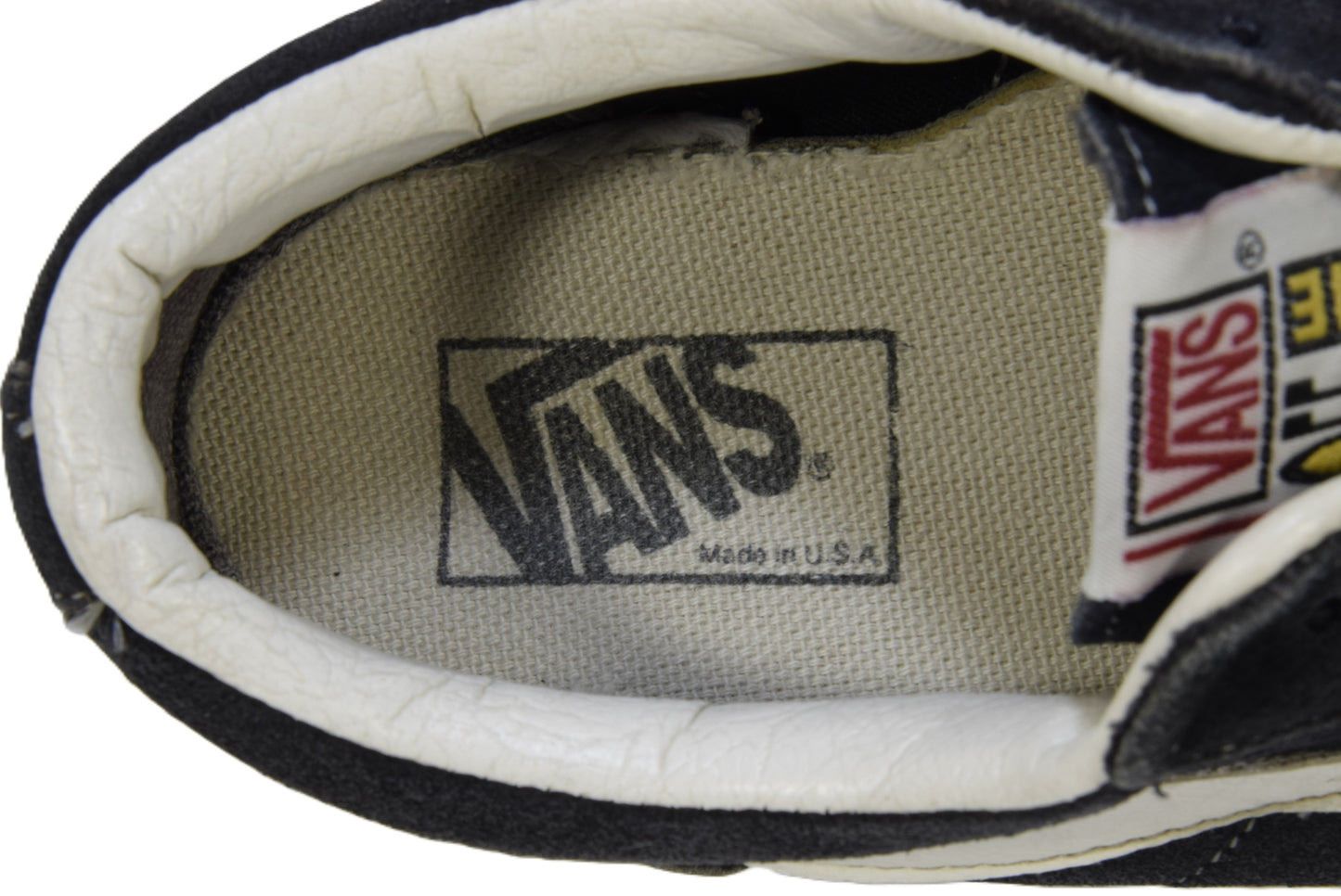 "BLACK WHITE"OLD SKOOL