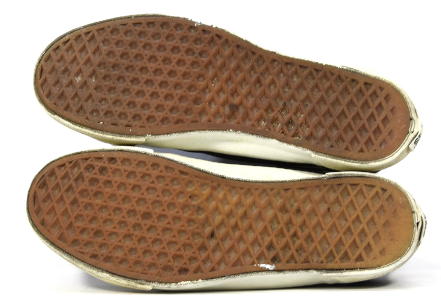 "BLACK WHITE"OLD SKOOL