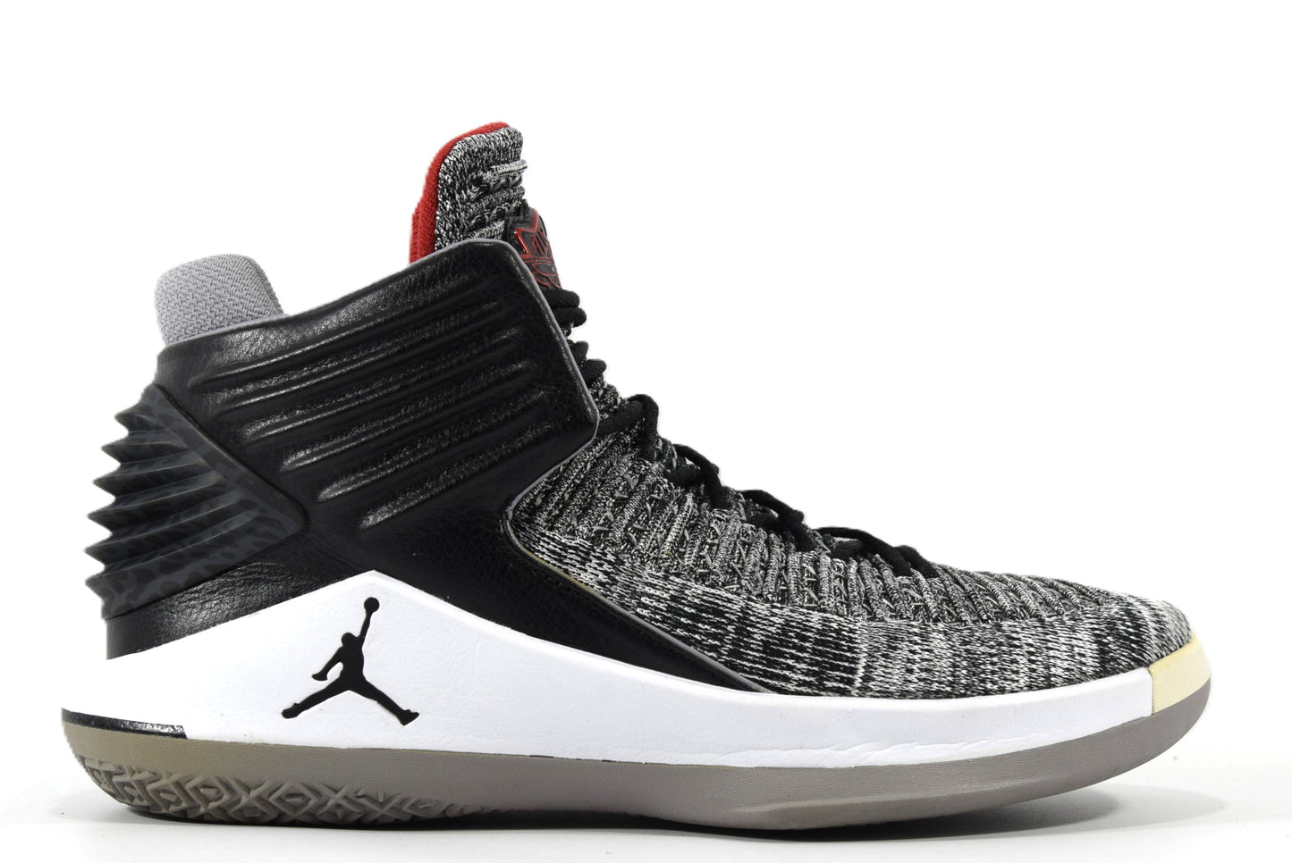 "MVP"AIR JORDAN 32