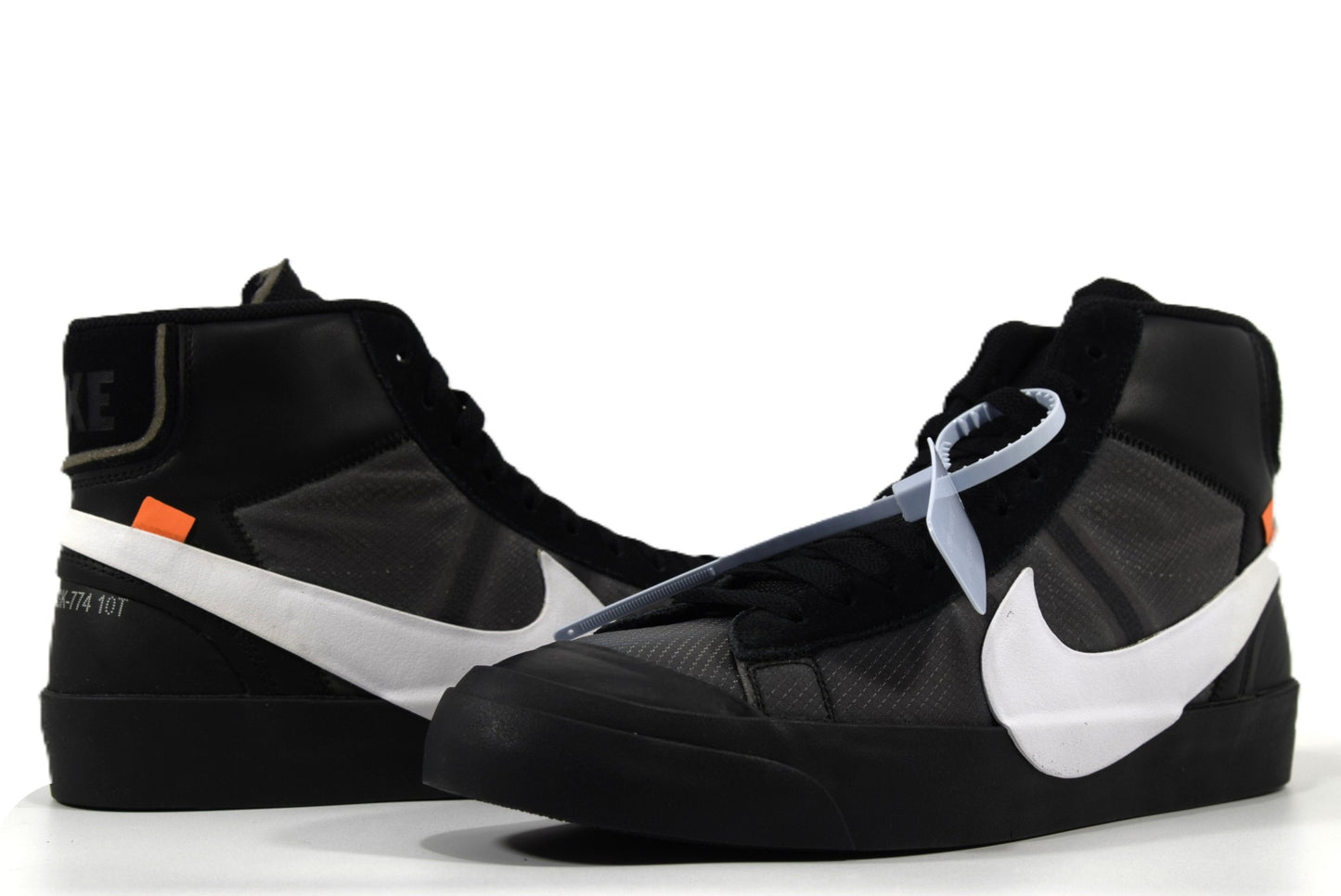 "OFF-WHITE BLACK"THE 10 : NIKE BLAZER MID