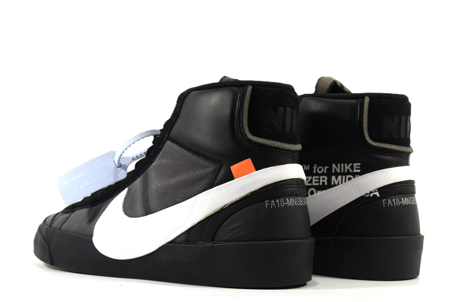 "OFF-WHITE BLACK"THE 10 : NIKE BLAZER MID