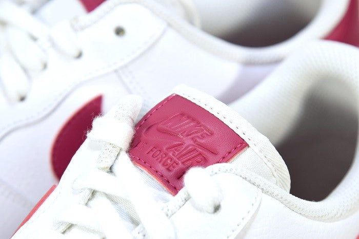 "WHITE WILD CHERRY"WMNS AIR FORCE 1 07