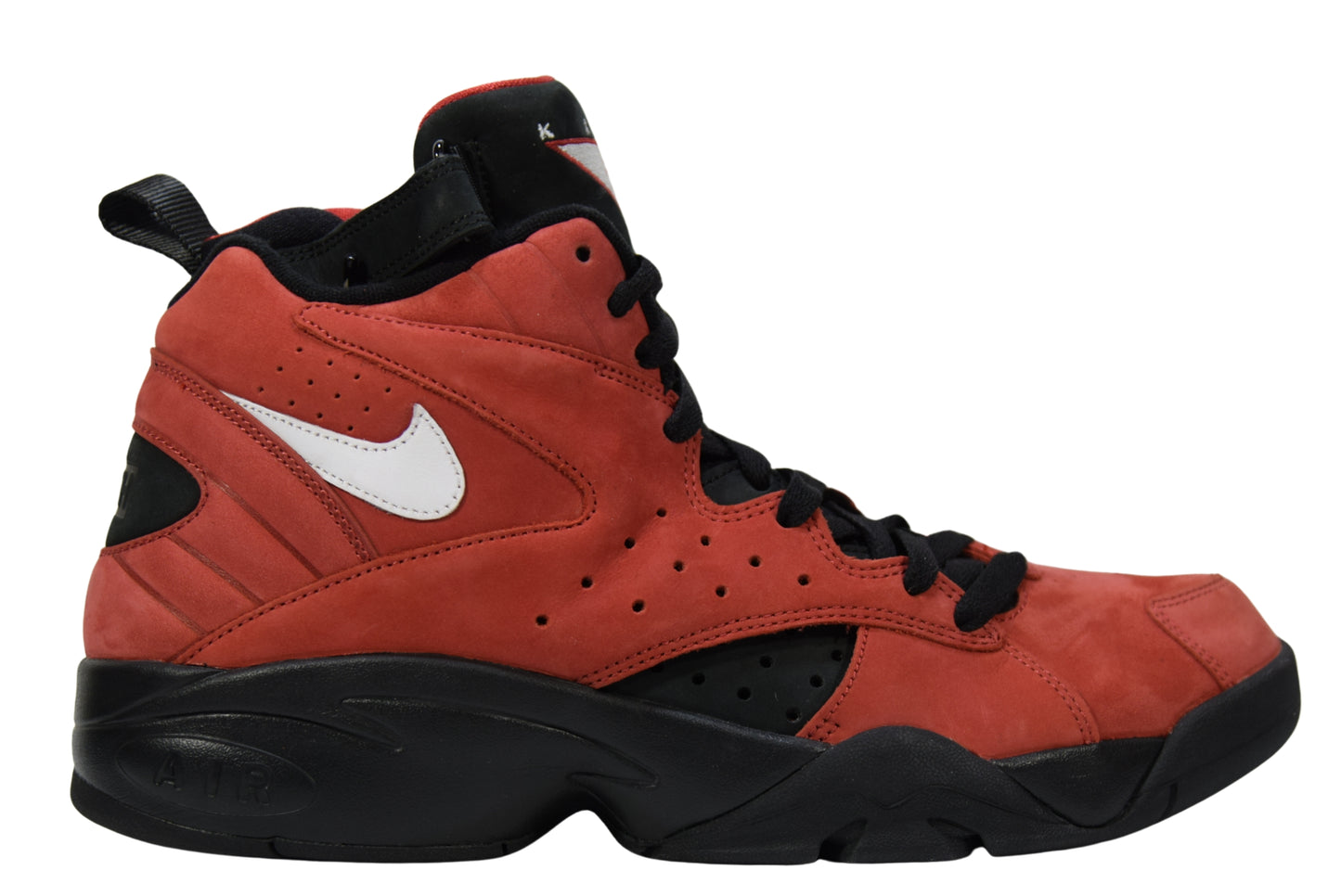 "KITH UNIVERSITY RED"AIR MAESTRO 2