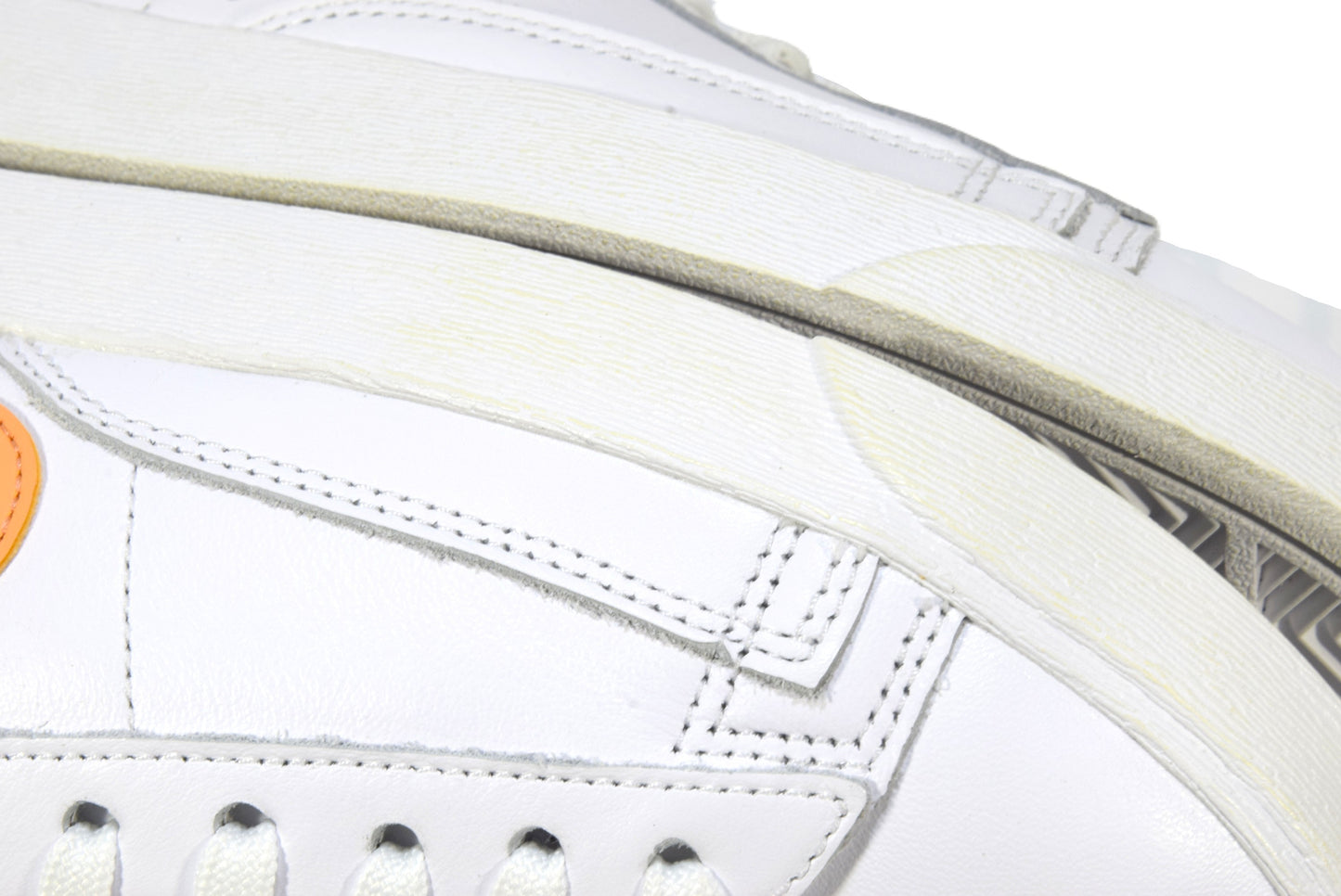 "STUSSY" ALL COURT MID