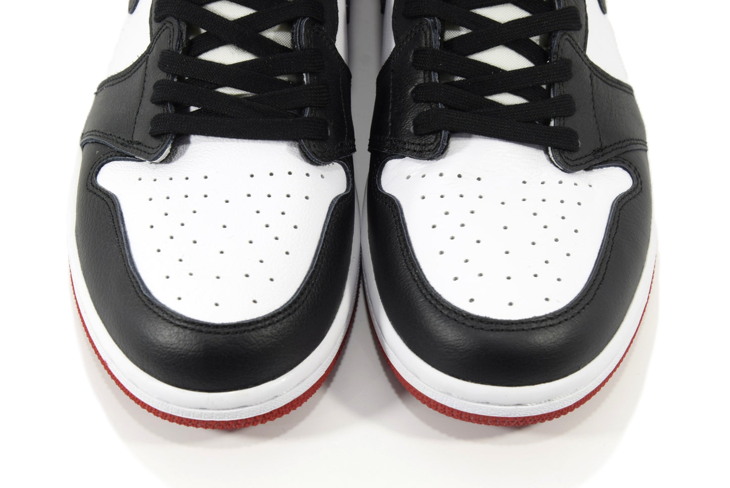 "SATIN BLACK TOE"WMNS AIR JORDAN 1 RETRO HIGH OG