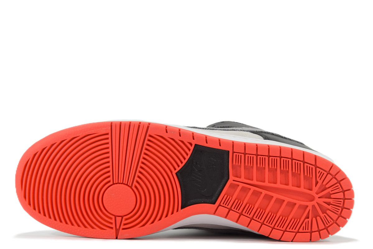 "INFRARED"SB DUNK LOW PRO ISO