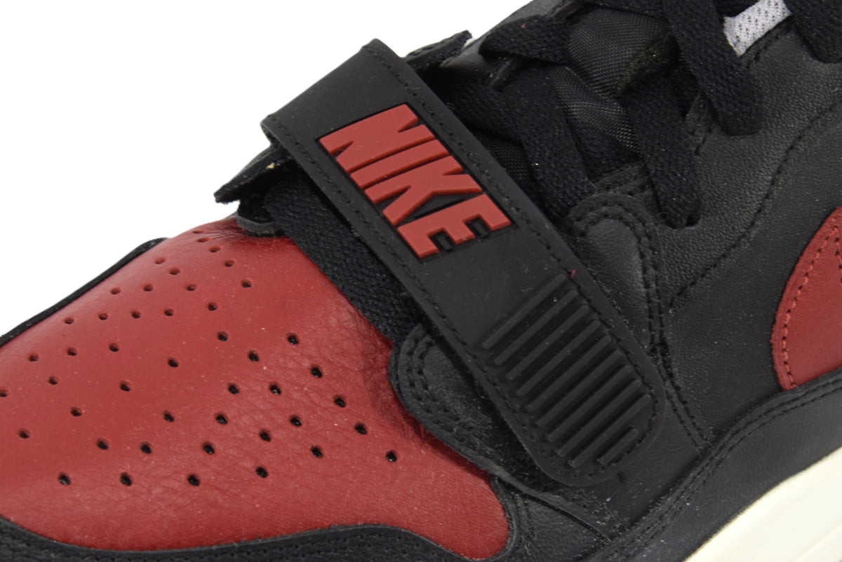 "VARSITY RED"AIR JORDAN LEGACY 312 LOW