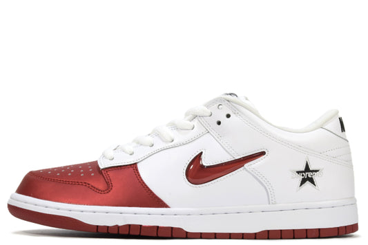 "SUPREME JEWEL RED"SB DUNK LOW PRO OG QS
