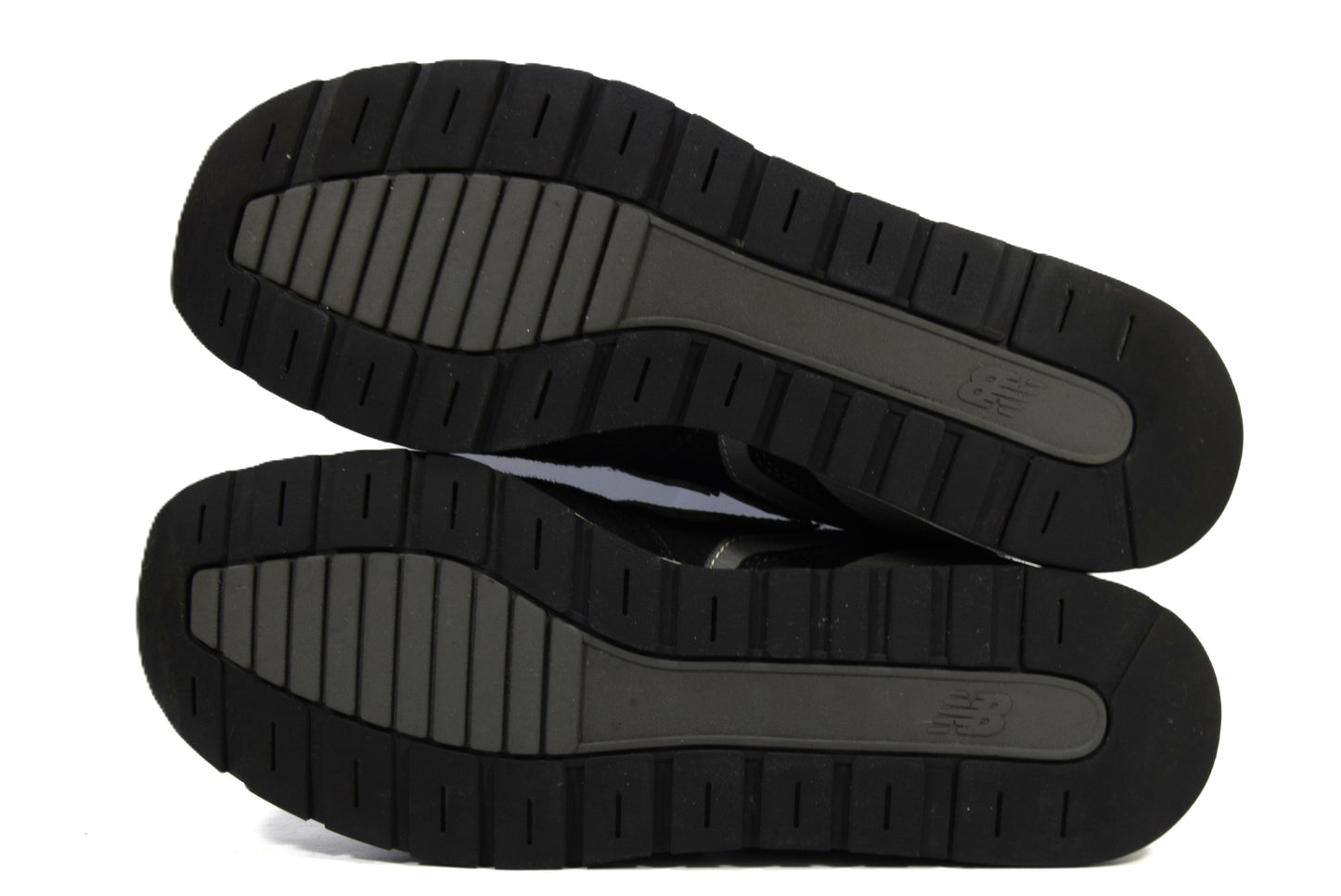 "GORE-TEX BLACK"CM996XB2