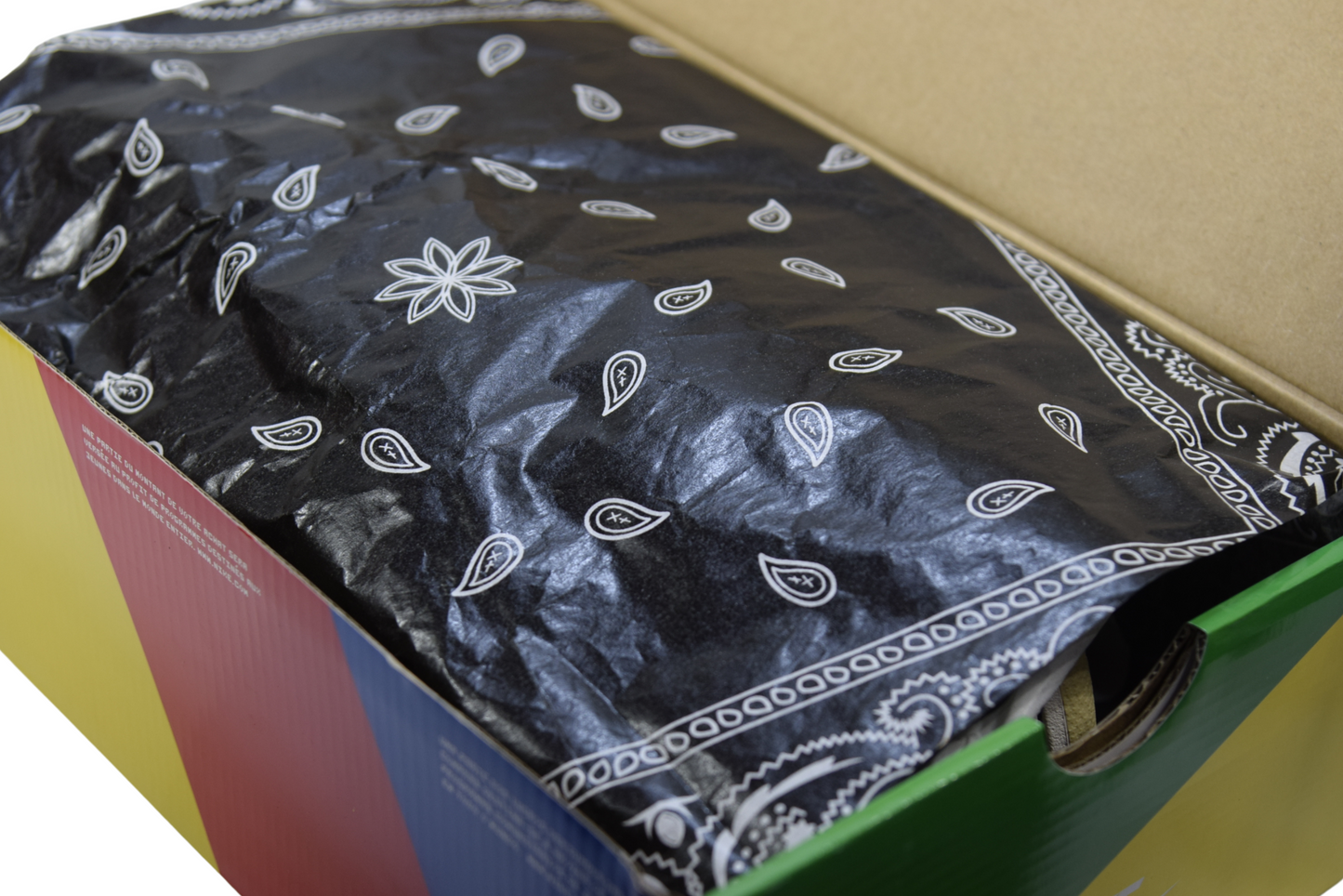 "SUPREME JEWEL RED" SB DUNK LOW PRO OG QS