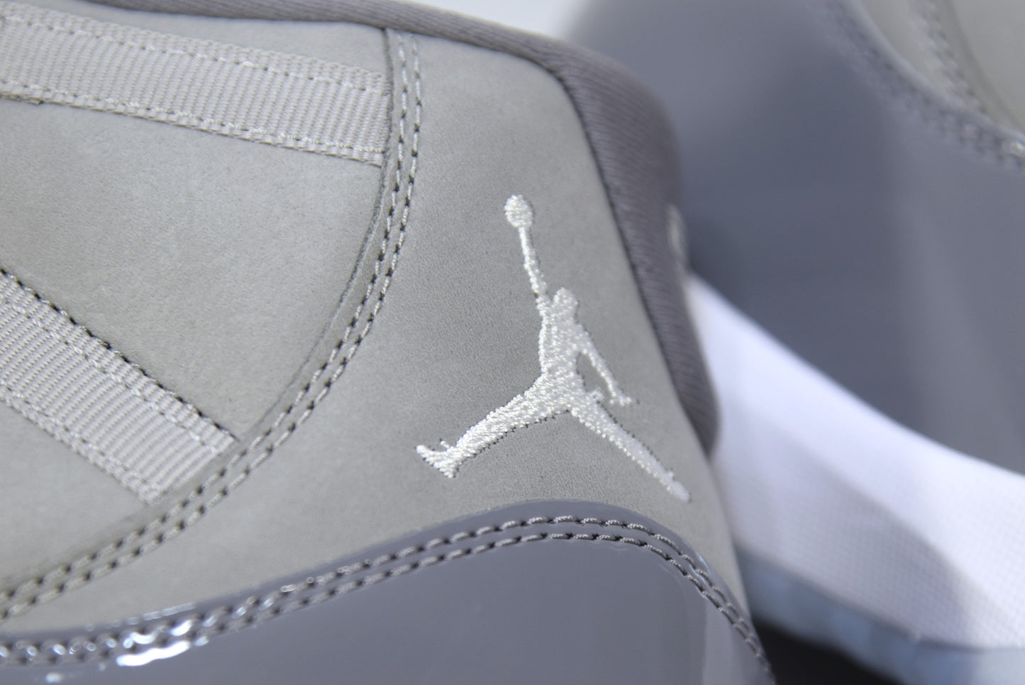 "COOL GREY"AIR JORDAN 11 RETRO