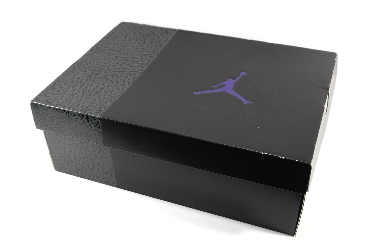 "COURT PURPLE"AIR JORDAN 3 RETRO